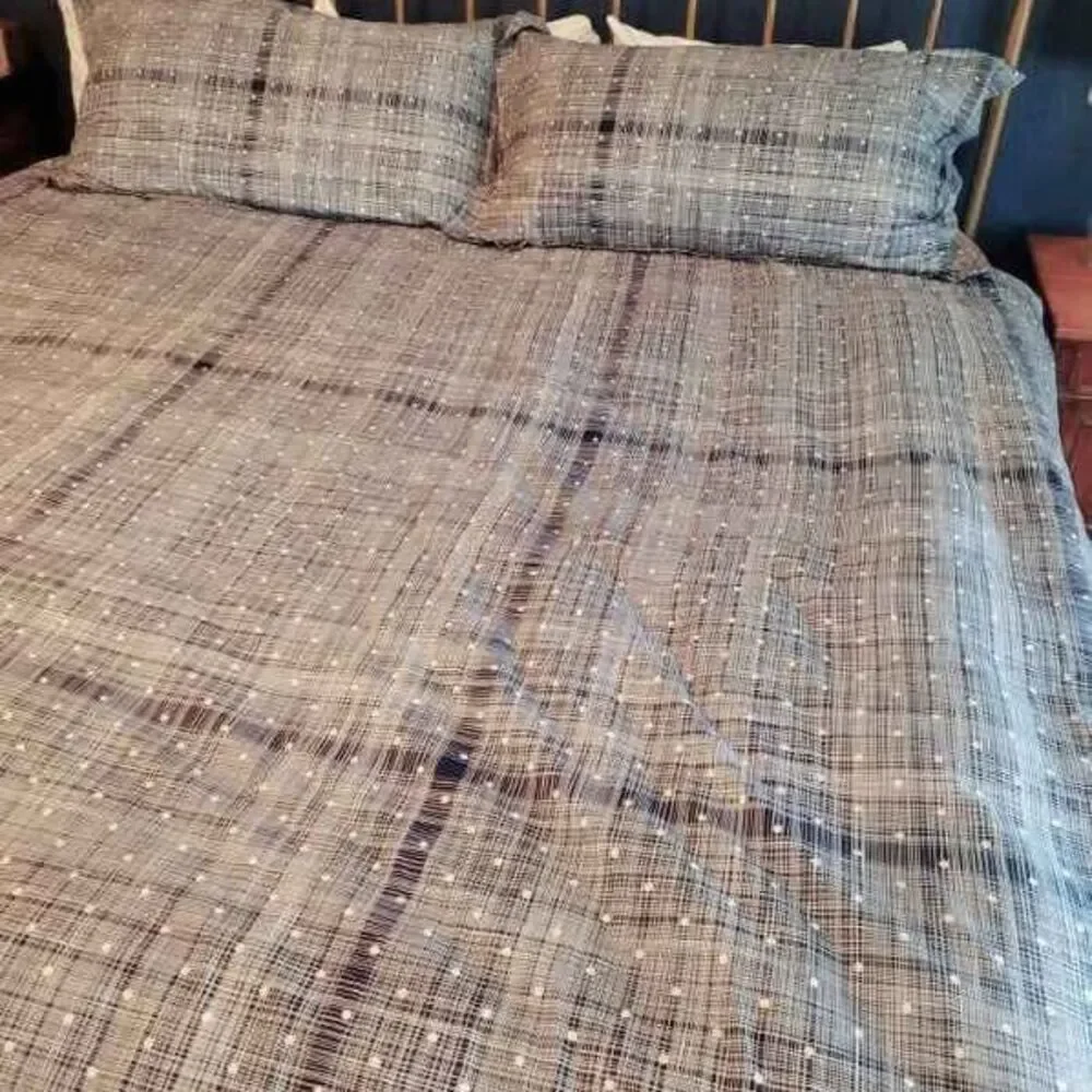 King Duvet and 2 Shams - Navy Blue Microfiber- Like New - Bedding Set